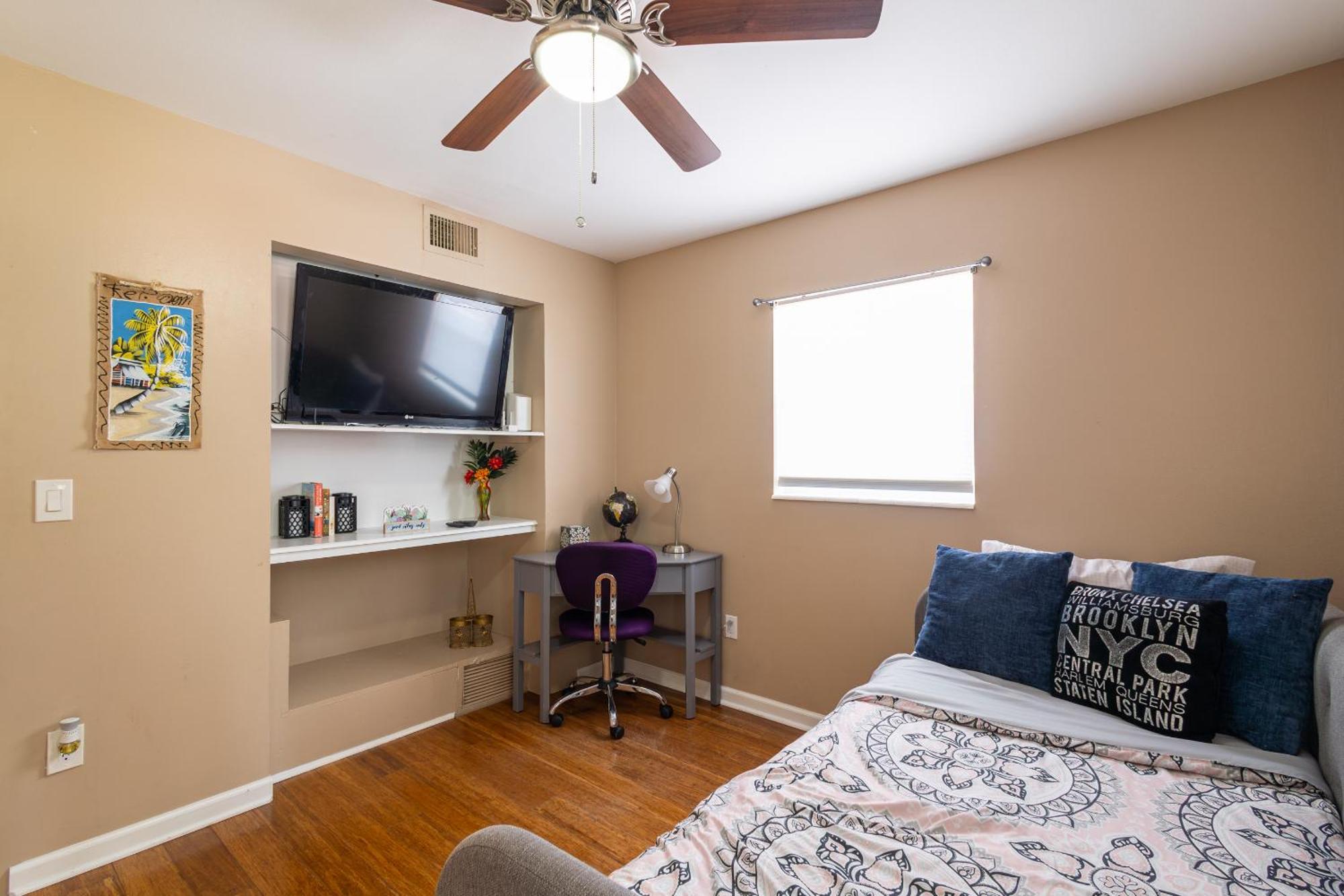 Comfy 3 Bedroom With Parking & Close To Everything North North Naples Εξωτερικό φωτογραφία