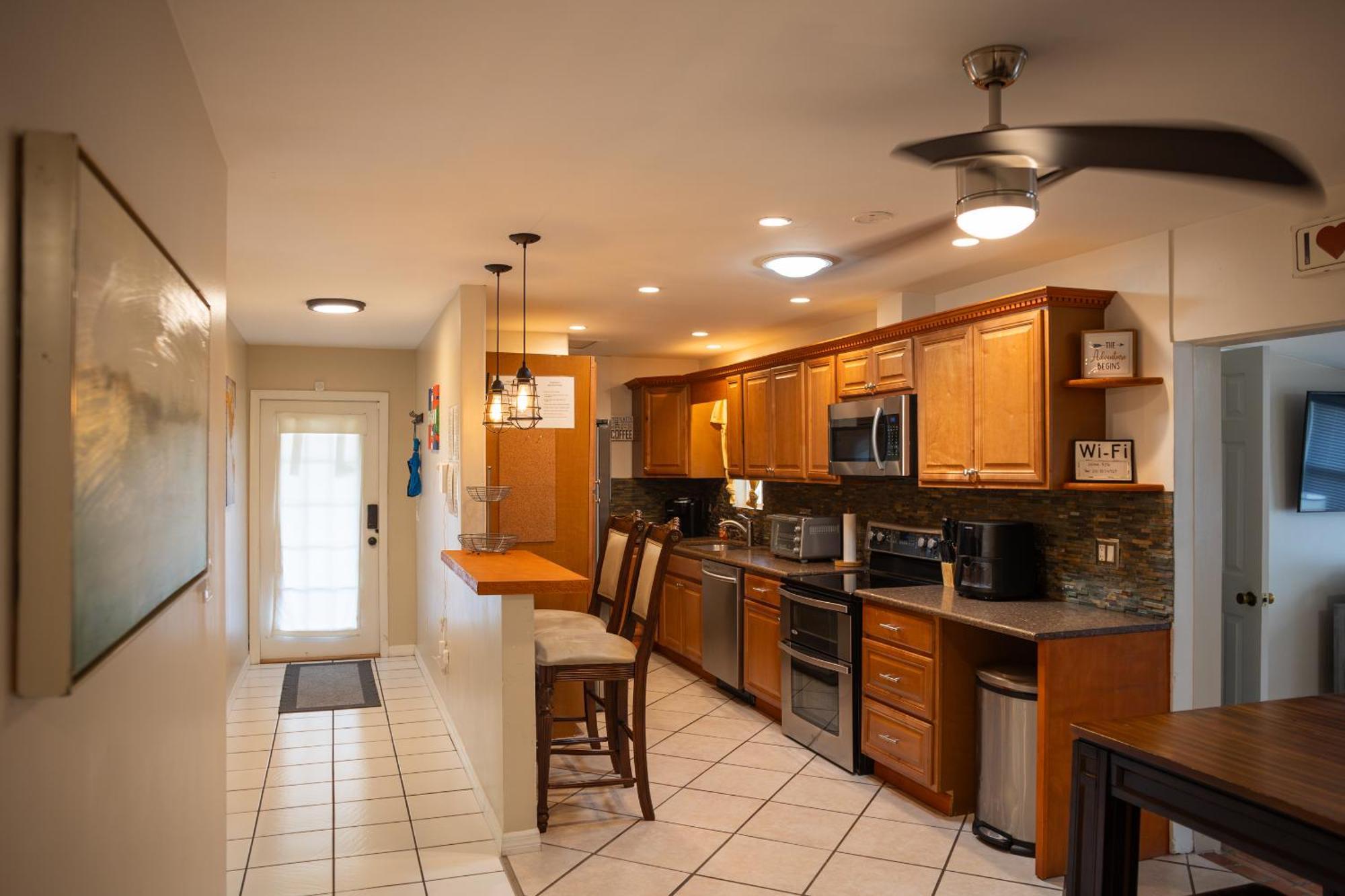 Comfy 3 Bedroom With Parking & Close To Everything North North Naples Εξωτερικό φωτογραφία